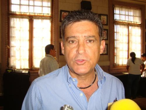 Familias de la  colonia  Nuevo Aeropuerto, implementan un sistema  para protegerse de la delincuencia